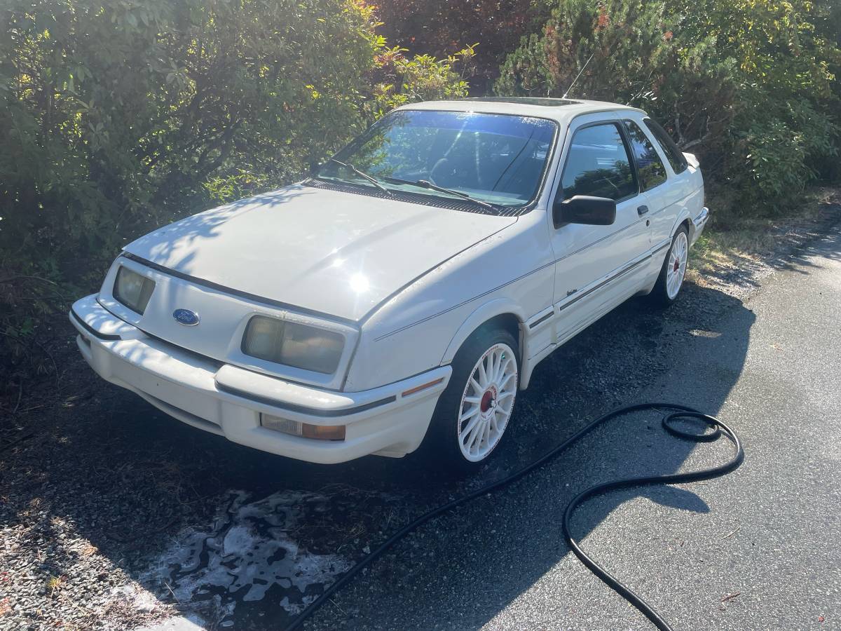 Merkur-xr4ti-1988-white