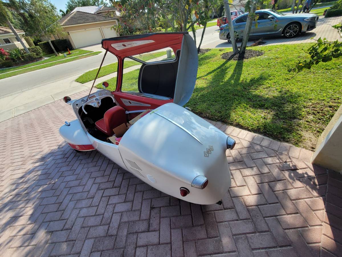 Messerschmitt-kr200-1959-white-2