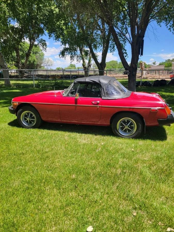 Mg-1979-red-3
