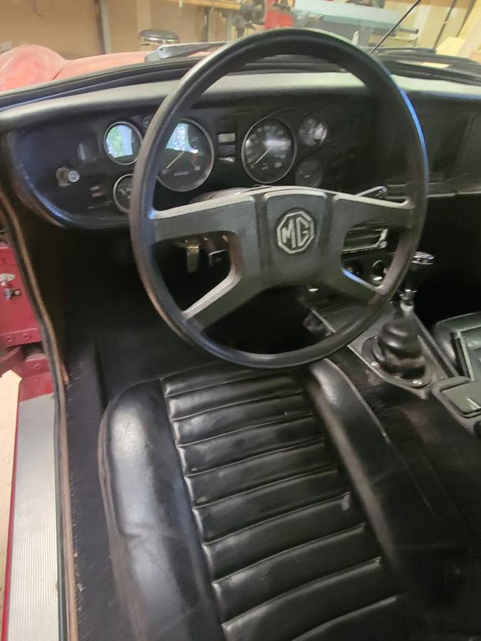 Mg-1979-red-9