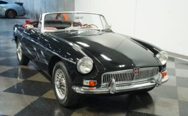 Mg-B-1967-Black-Red-17