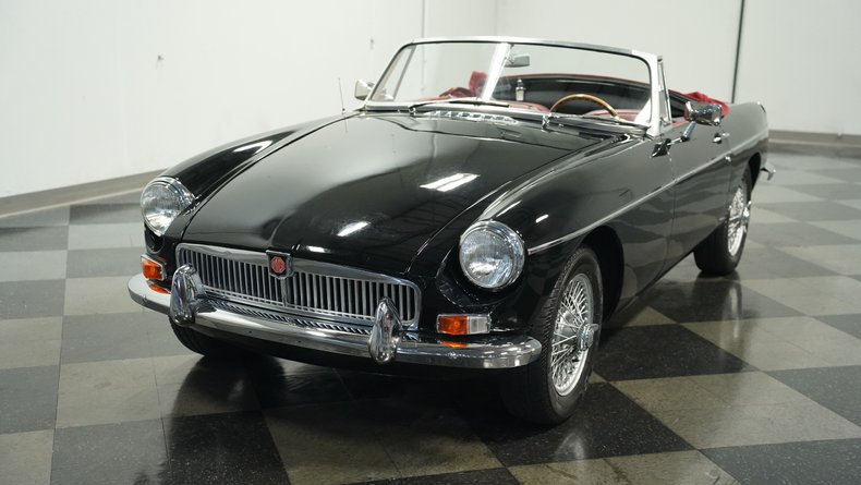 Mg-B-1967-Black-Red-19