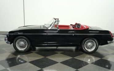 Mg-B-1967-Black-Red-2
