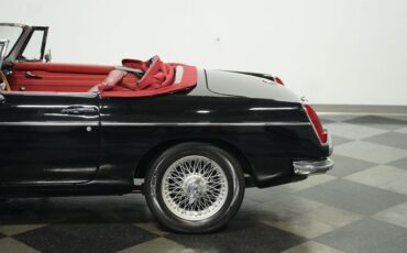 Mg-B-1967-Black-Red-24