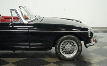 Mg-B-1967-Black-Red-30