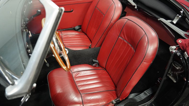 Mg-B-1967-Black-Red-41