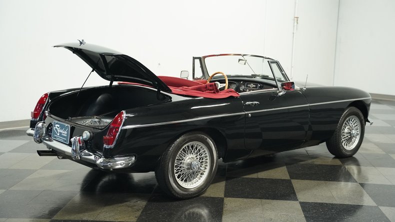 Mg-B-1967-Black-Red-48