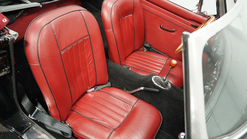 Mg-B-1967-Black-Red-9