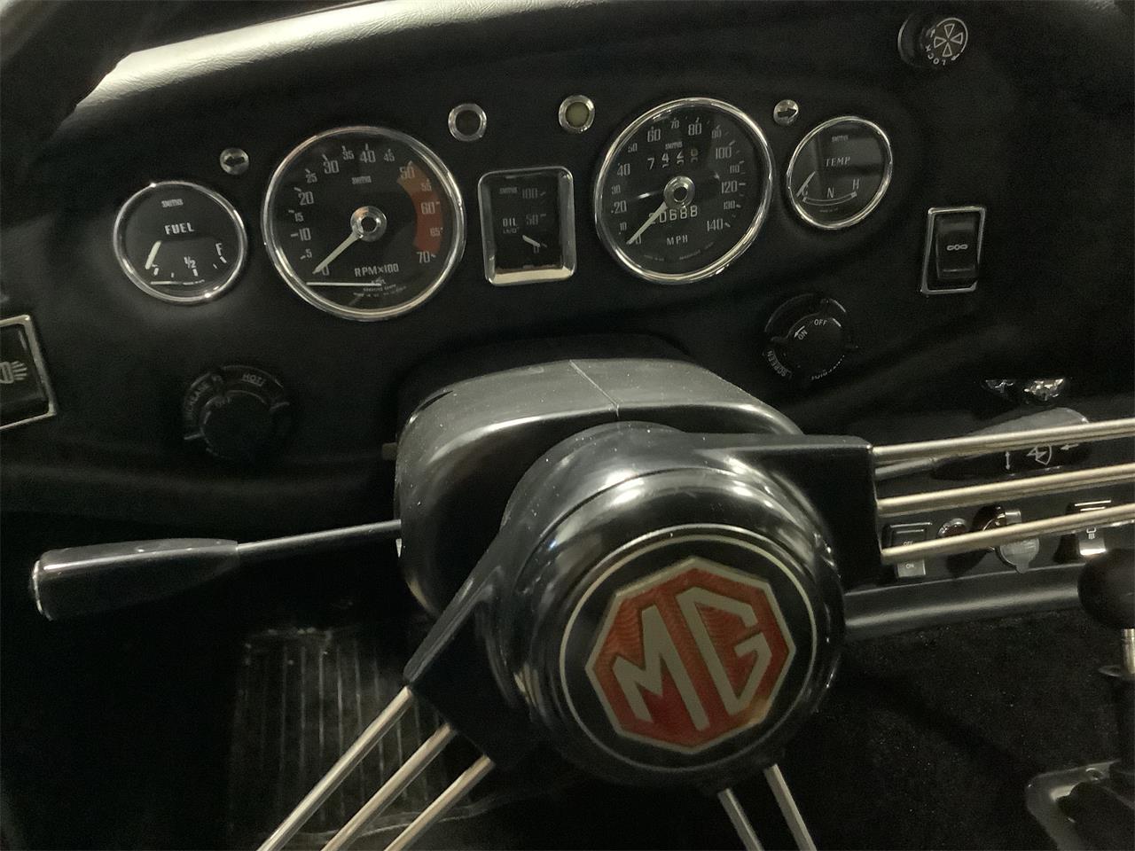 Mg-C-1969-Mineral-Blue-Black-3