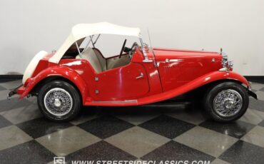 Mg-Kit-car-1952-Red-White-7