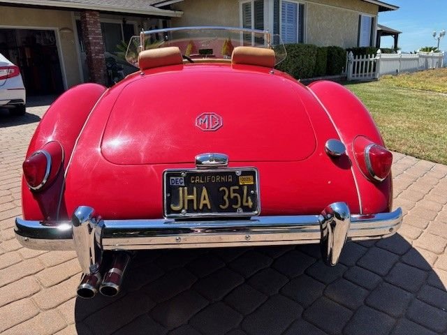 Mg-Mga-1958-Red-tan-26