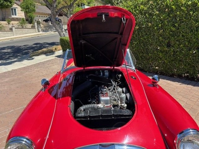 Mg-Mga-1958-Red-tan-6