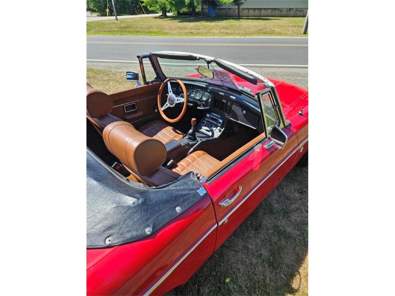 Mg-Mgb-1974-Red-Tan-6