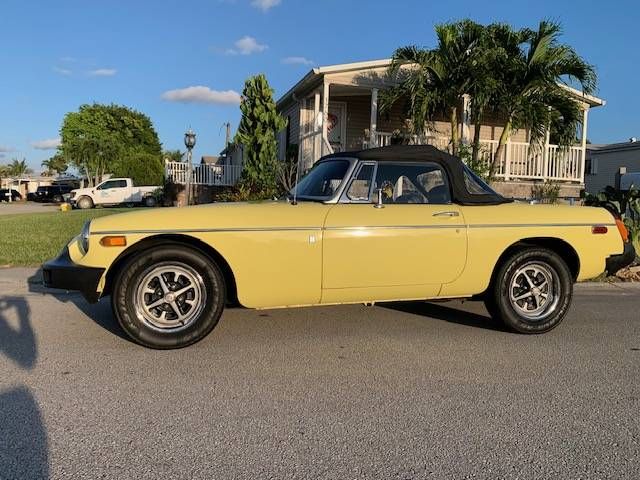 Mg-Mgb-1976-Yellow-21