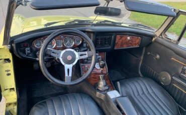 Mg-Mgb-1976-Yellow-4