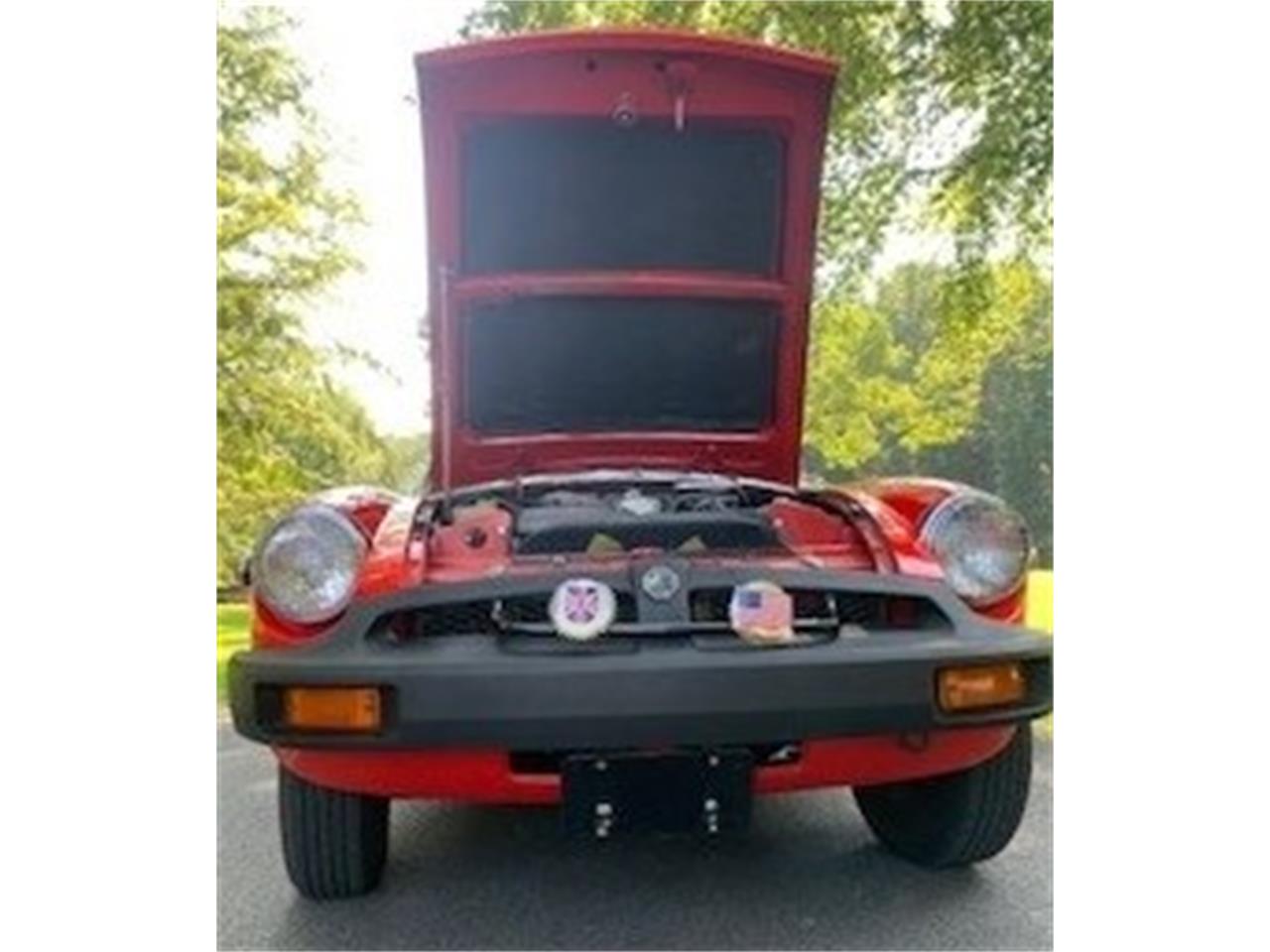 Mg-Mgb-1979-Red-Black-3
