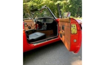 Mg-Mgb-1979-Red-Black-9