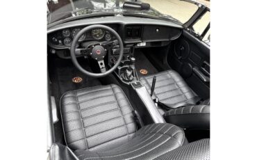 Mg-Mgb-1980-Black-Black-4