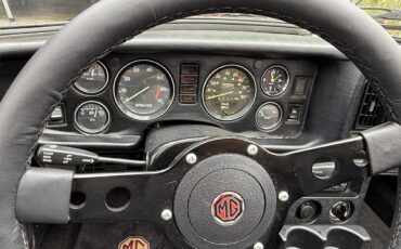 Mg-Mgb-1980-Black-Black-9