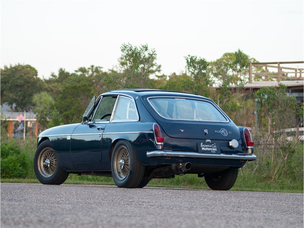 Mg-Mgb-gt-1968-Blue-Black-12