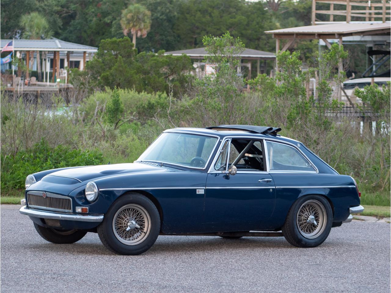 Mg-Mgb-gt-1968-Blue-Black-18