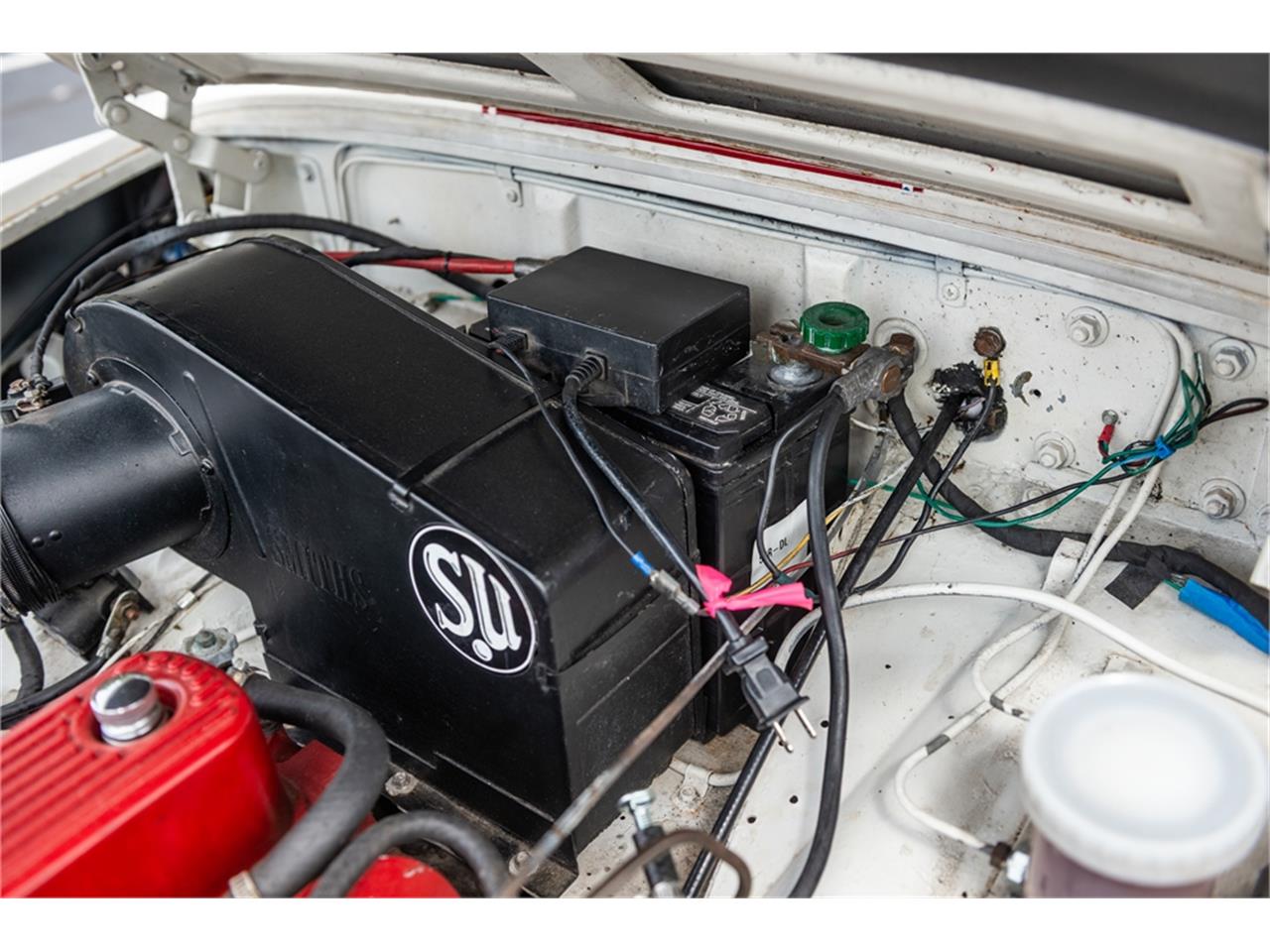 Mg-Midget-1973-White-Black-13
