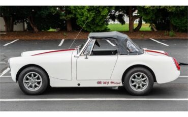 Mg-Midget-1973-White-Black-18