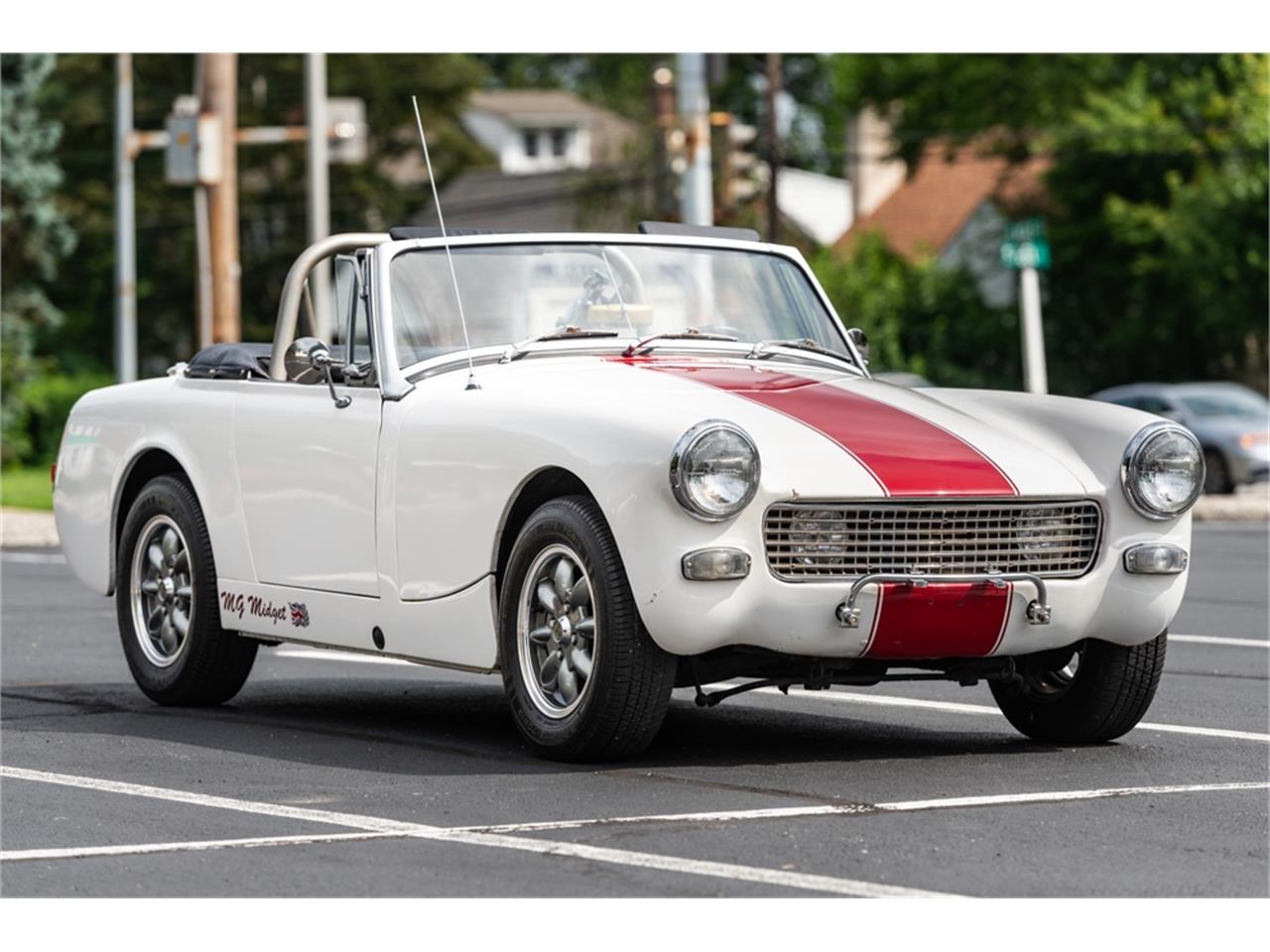 Mg-Midget-1973-White-Black-26