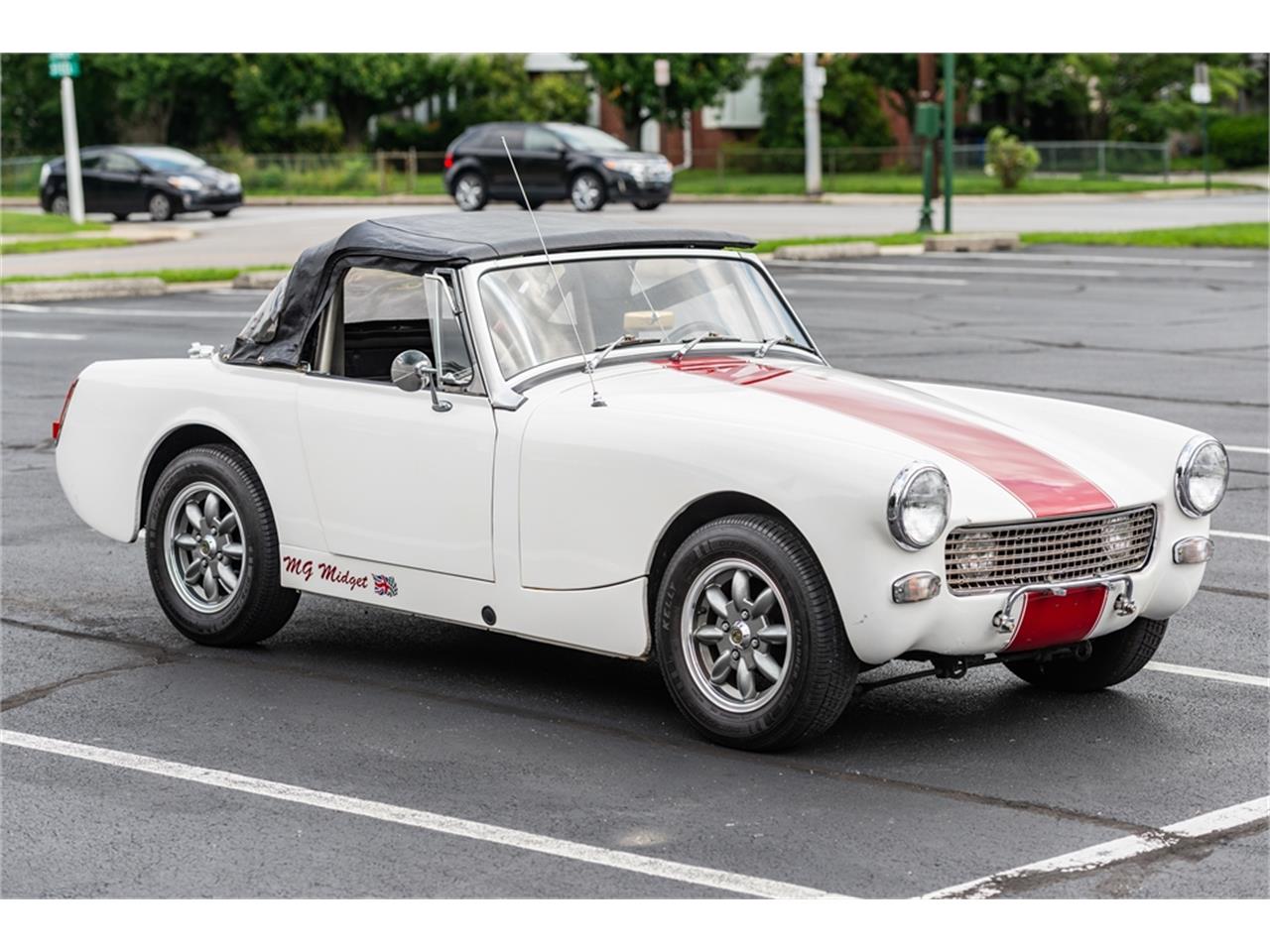 Mg-Midget-1973-White-Black-33