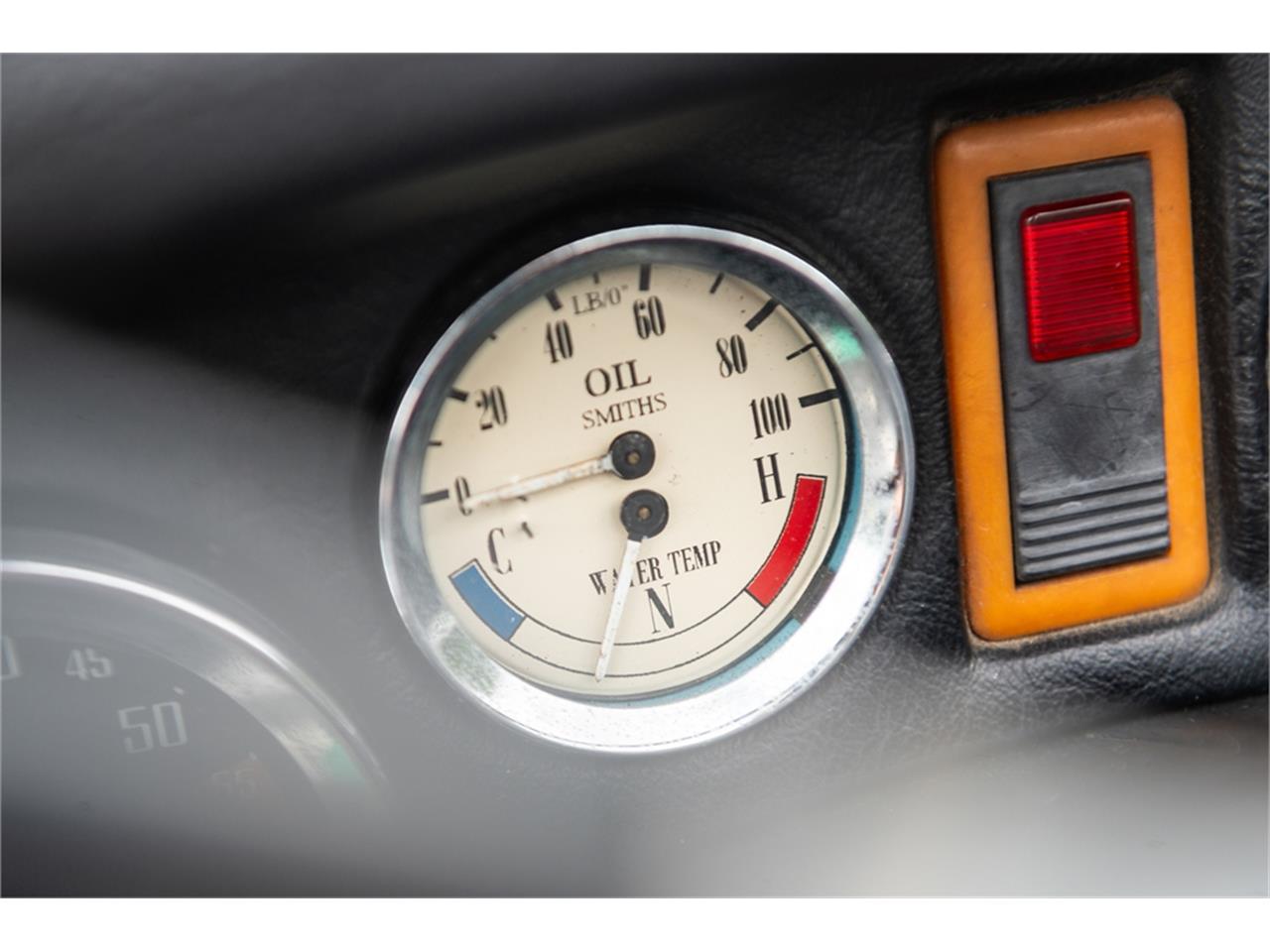 Mg-Midget-1973-White-Black-4