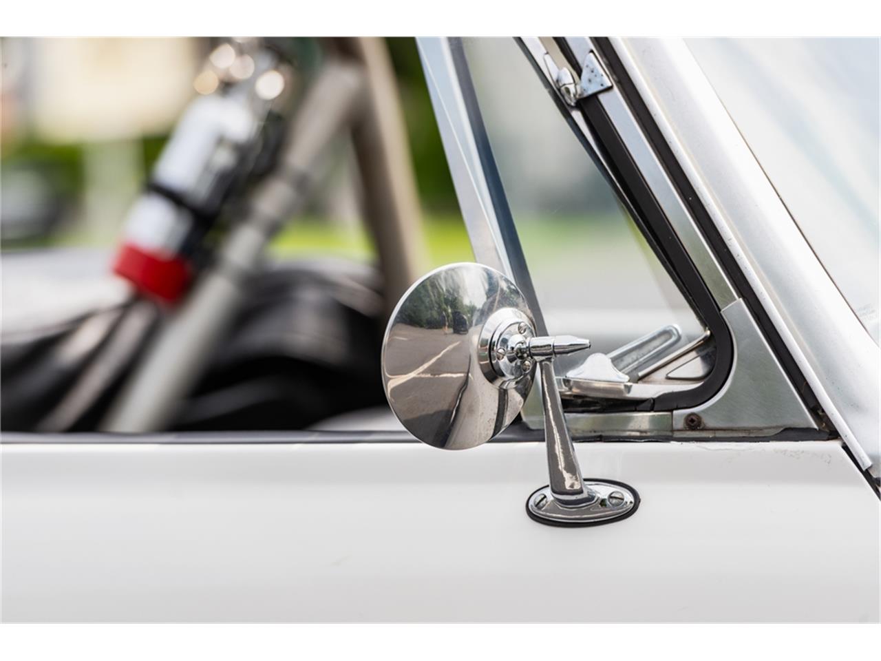 Mg-Midget-1973-White-Black-47