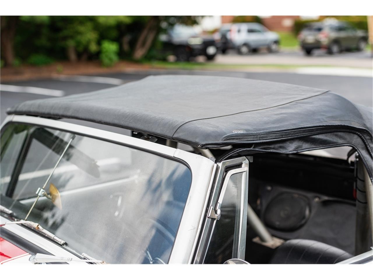 Mg-Midget-1973-White-Black-58