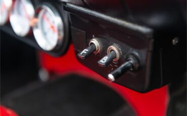 Mg-Midget-1973-White-Black-77