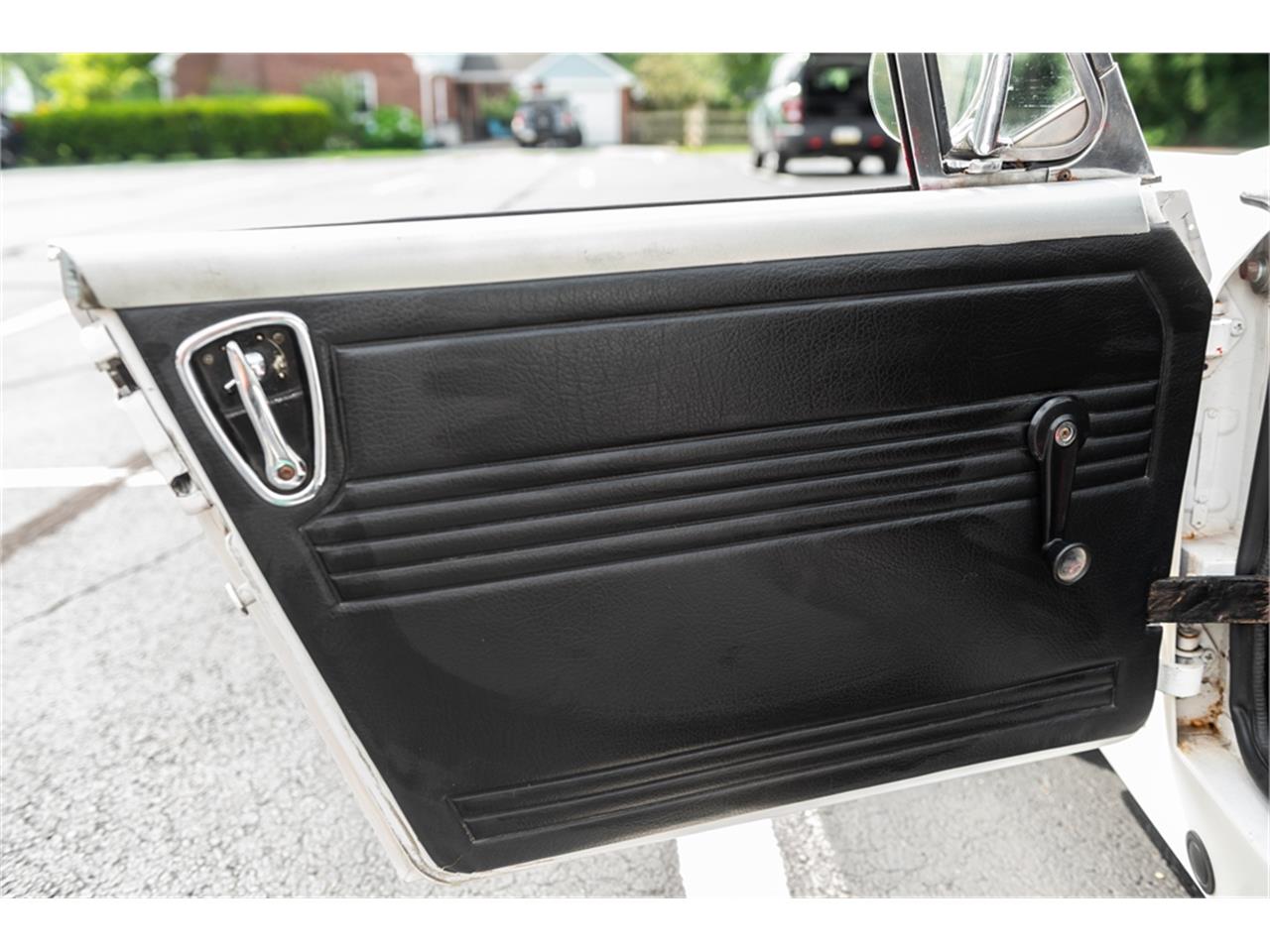Mg-Midget-1973-White-Black-87