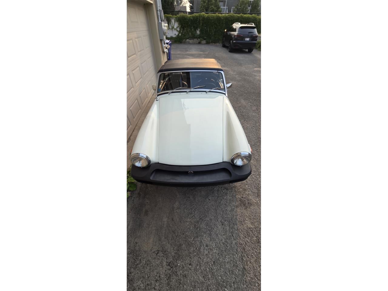 Mg-Midget-1976-White-Black-12