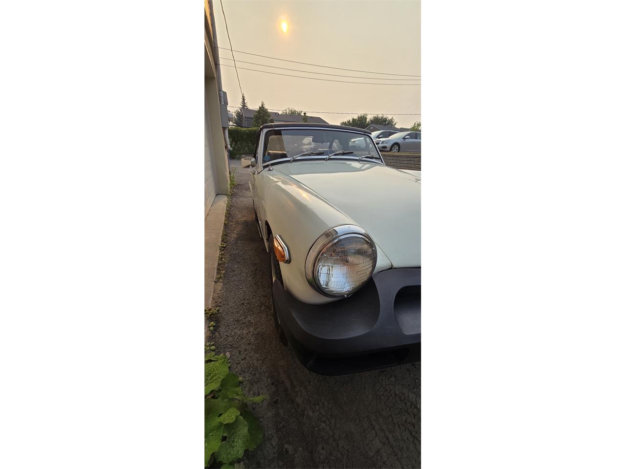 Mg-Midget-1976-White-Black-14