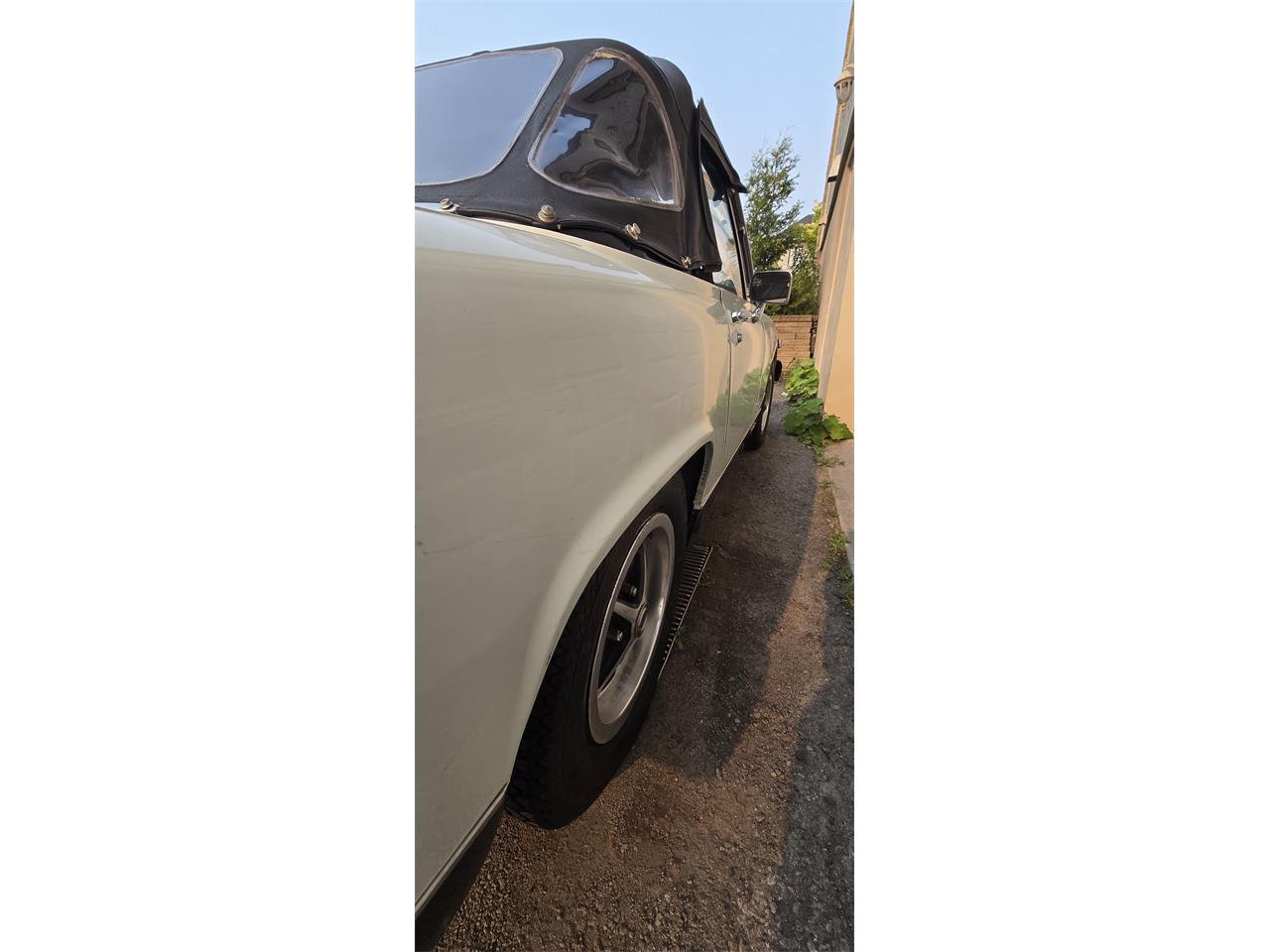 Mg-Midget-1976-White-Black-17