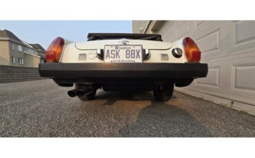 Mg-Midget-1976-White-Black-19