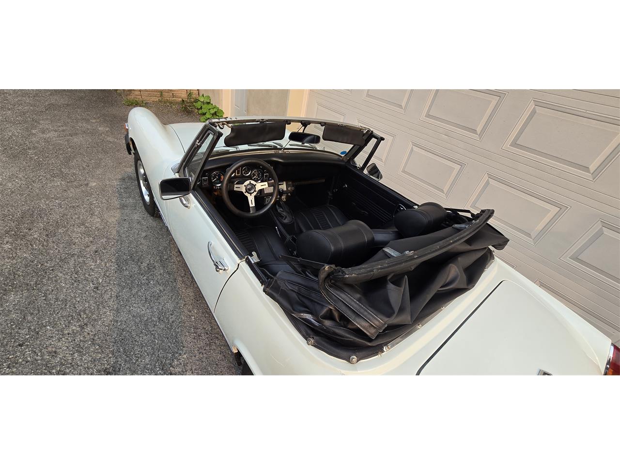 Mg-Midget-1976-White-Black-21