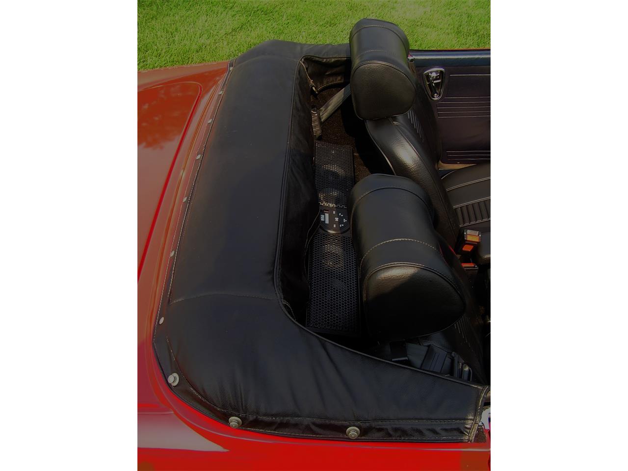 Mg-Midget-mark-iii-convertible-1972-Red-Black-35