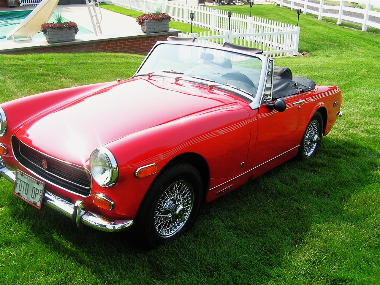 Mg-Midget-mark-iii-convertible-1972-Red-Black-57