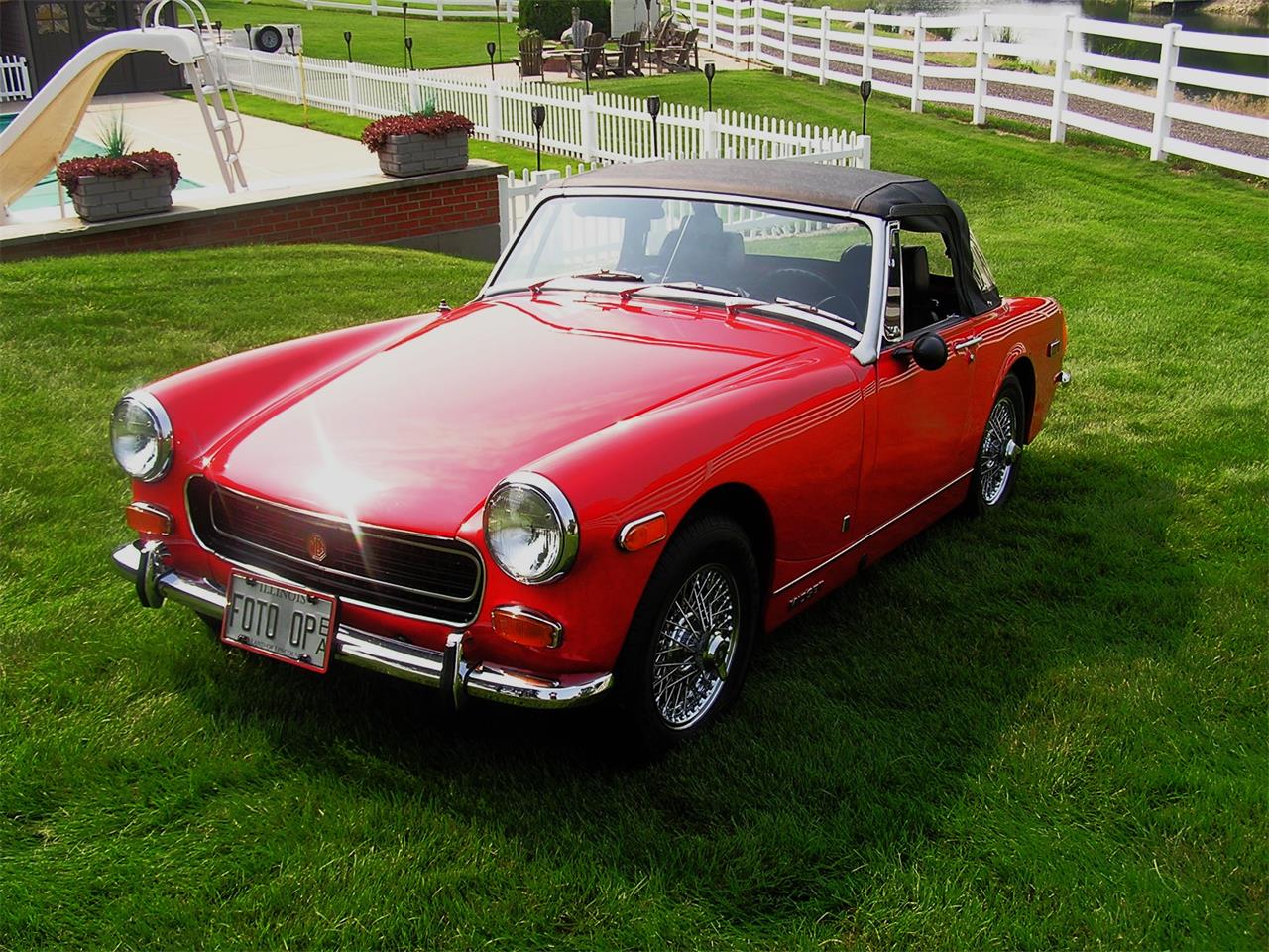 Mg-Midget-mark-iii-convertible-1972-Red-Black-60