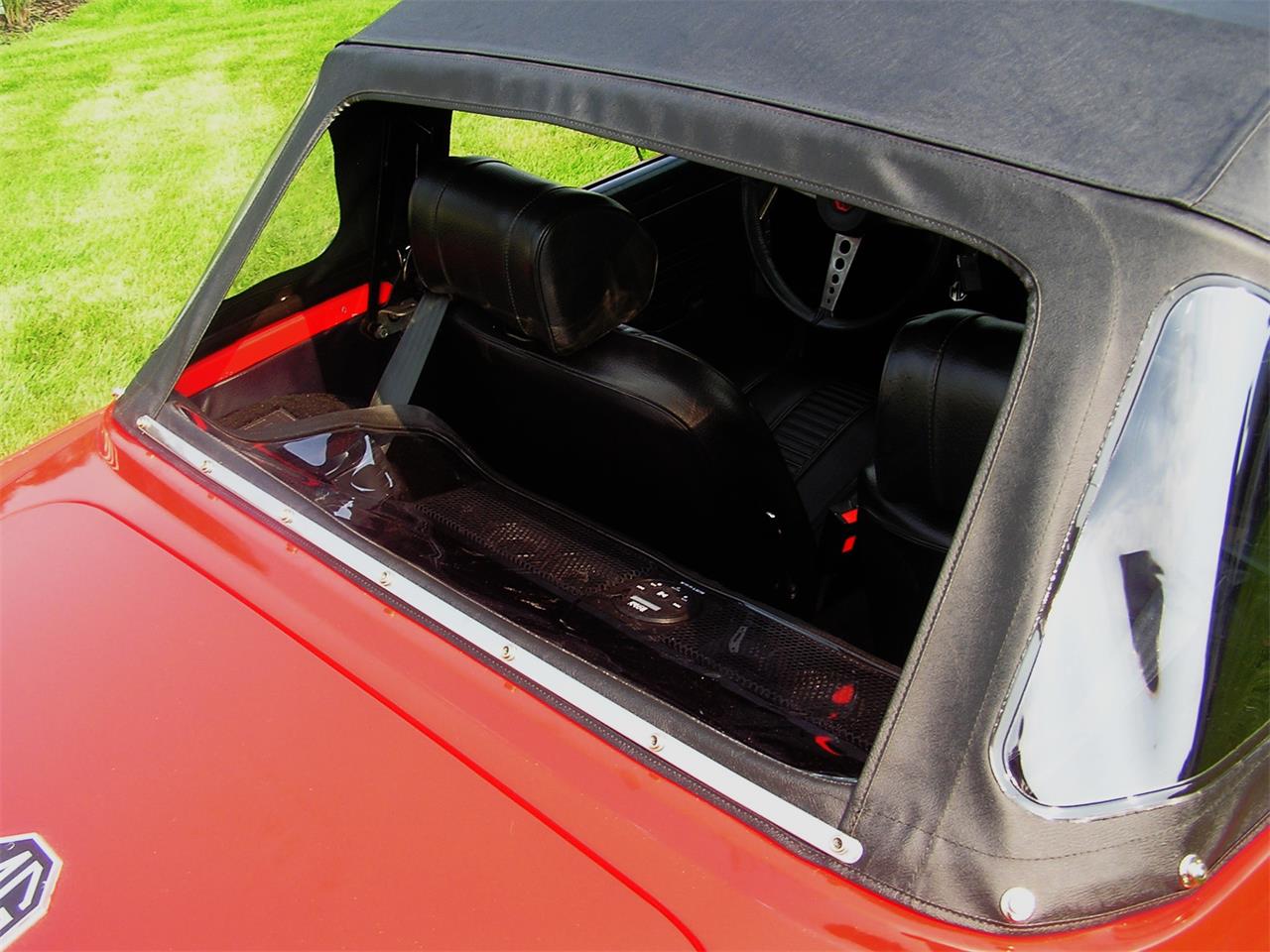 Mg-Midget-mark-iii-convertible-1972-Red-Black-61