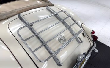 Mg-Other-1961-Old-English-White-Oxblood-28