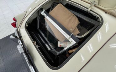 Mg-Other-1961-Old-English-White-Oxblood-41