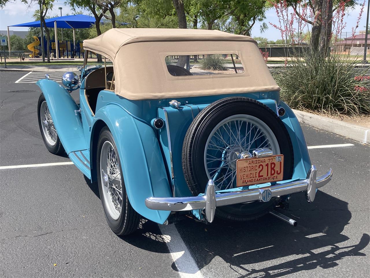 Mg-Tc-1949-Clipper-Blue-Biscuit-6