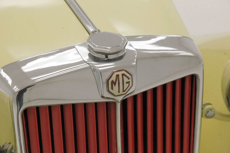 Mg-Td-1952-Pale-Yellow-Red-16