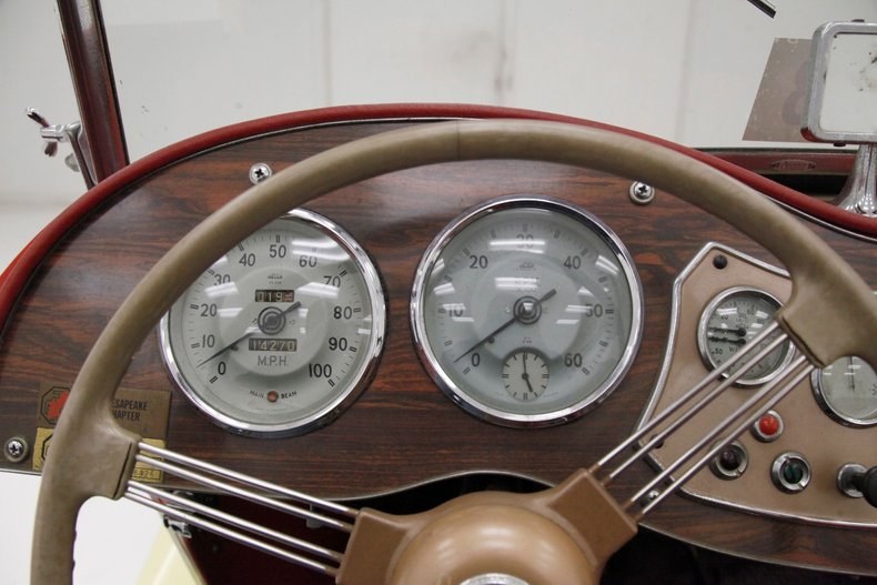 Mg-Td-1952-Pale-Yellow-Red-33