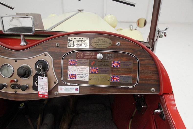 Mg-Td-1952-Pale-Yellow-Red-36