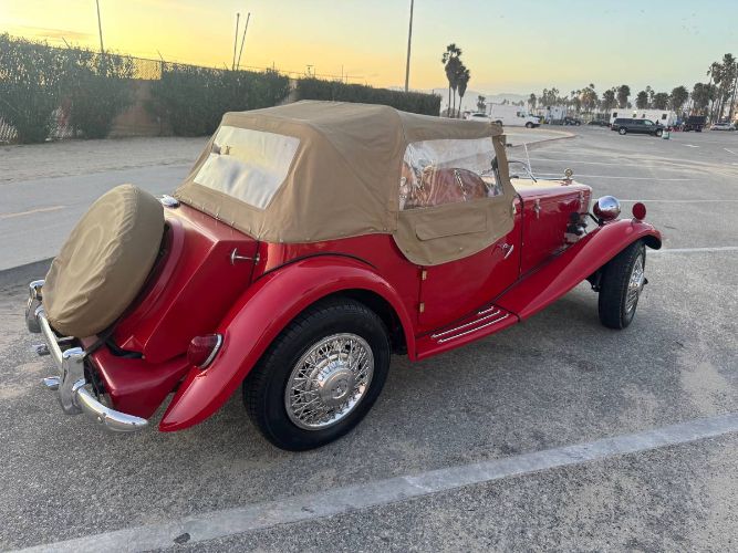 Mg-Td-1952-Red-10